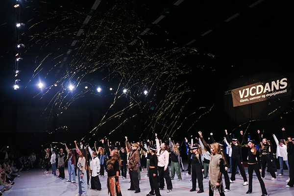 Billeder fra Afslutningsshowet - VJCDANS Din Danseskole i Nordsjælland